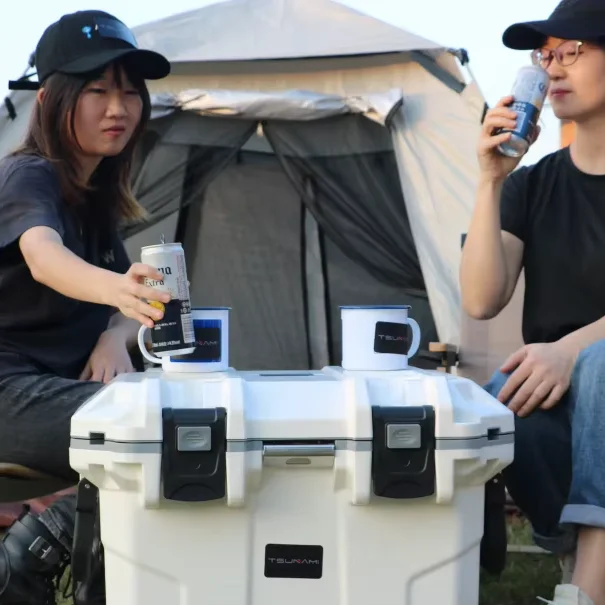 China OEM injection molded cooler 50L thermos ice chest cooler box With Self Drain System Cup Holder