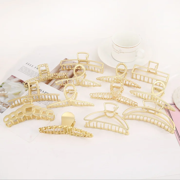 Заколка для волос матовая с геометрическим рисунком, металлический зажим для волос с когтями, аксессуары, украшения для женщин, подарок на день рождения