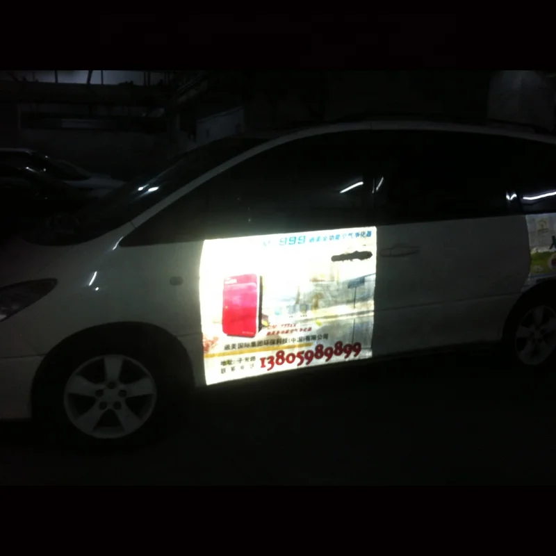 Светоотражающий гибкий баннер из ПВХ для рекламы