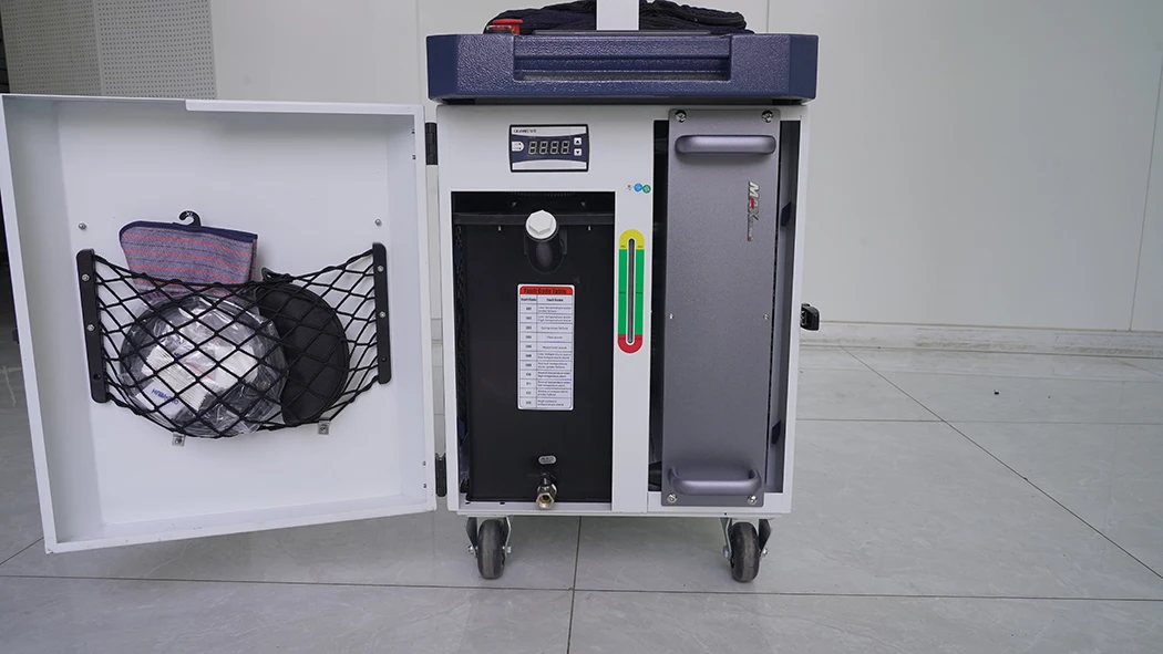 Good Price Exported Type Laser Cleaning Device Laser Rust Removal Machine 1000w Laser Cleaning Machine Rust Metal Pipe Paint