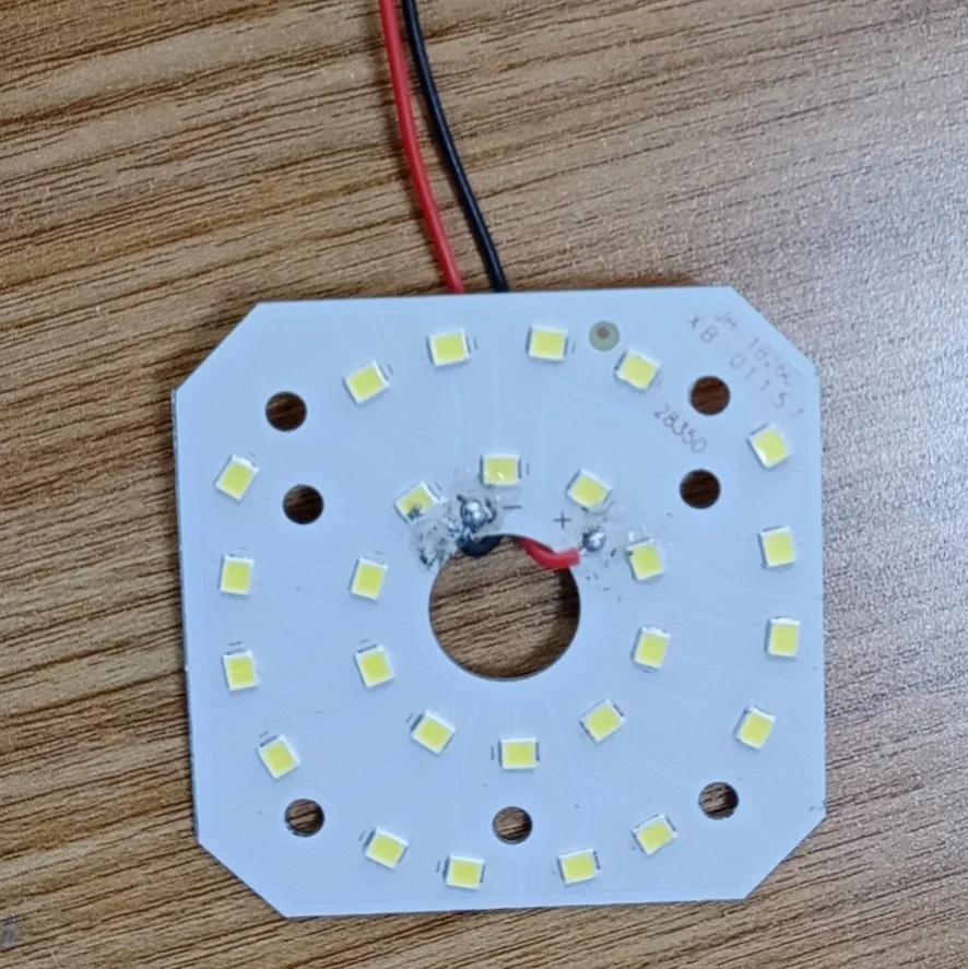 Оптовая продажа дешевая цена светодиодная лампа 5W7W/9W/10W/12W/15W/18W/20W/24W E27 B22