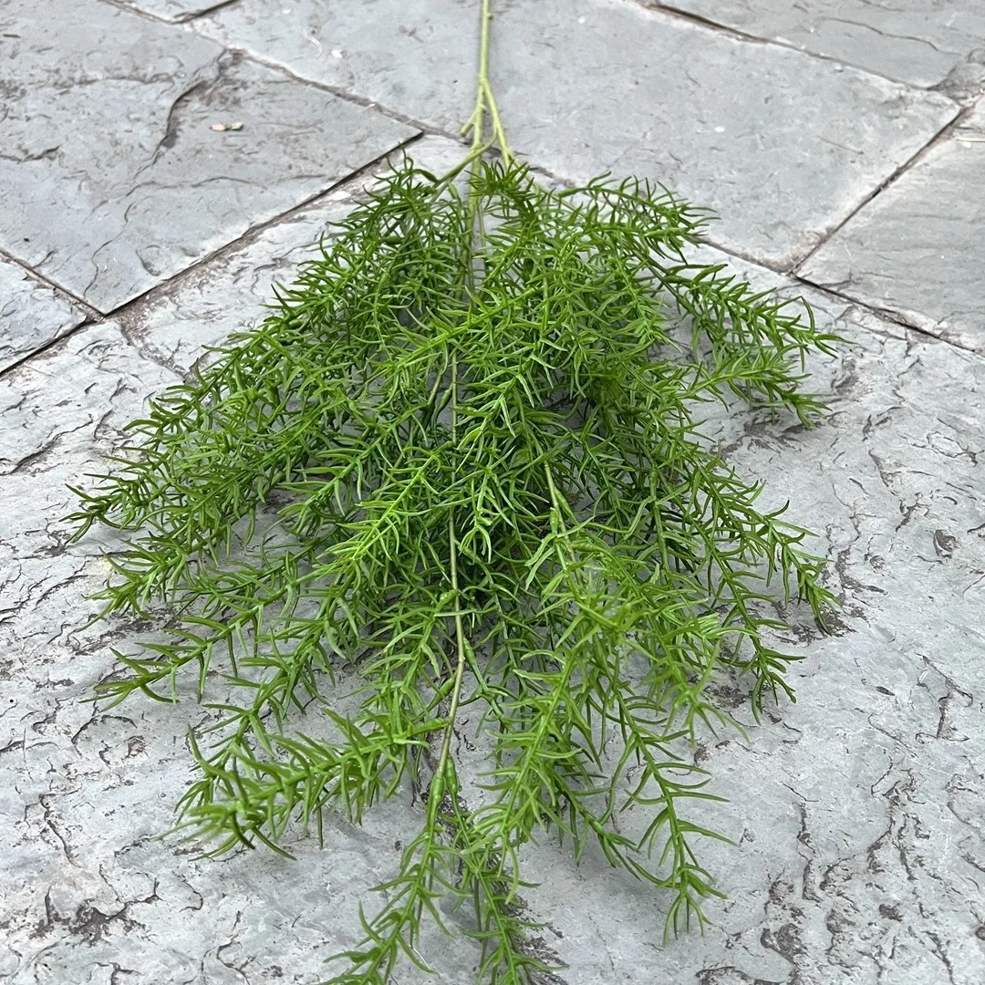 New Simulation Green Trees Persian Oak Mint Pine Needle Leaves Soft Plastic Fake Flowers for Wedding Decorations Wholesale