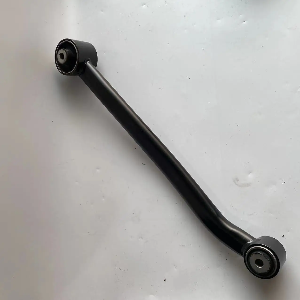 Front Low Control Arm Chrysler 300 Revolver 05-10 Dodge Magnum 05 Chrysler Dodge 4782612AC4782613AC  K620257 K620258