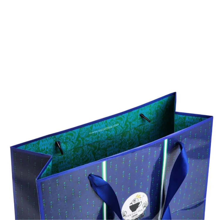 Wholesale Custom Logo Paper Packaging Bags for Clothing With Your Logo For Business