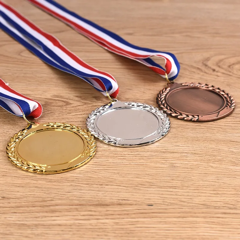 Заводская форма дешевые металлические медали цинковый сплав Посеребренная листовая медаль с индивидуальным логотипом