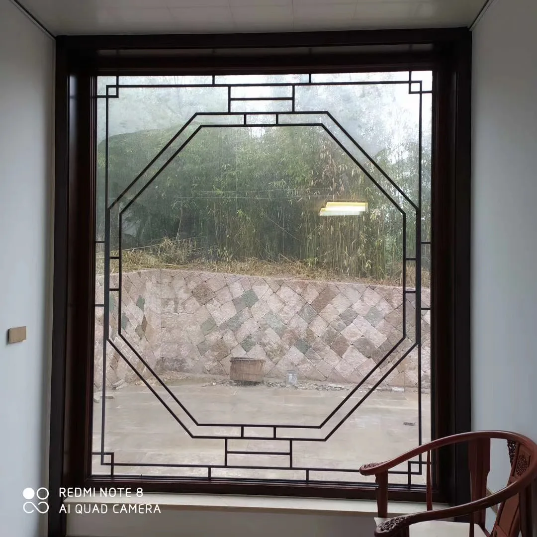 Modern solid wood window circular carving pattern Solid wood ODM window belt pattern can be customized