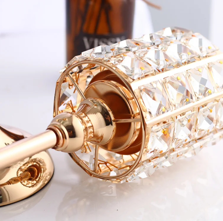 european morden decorative metal gold crystal candle holders