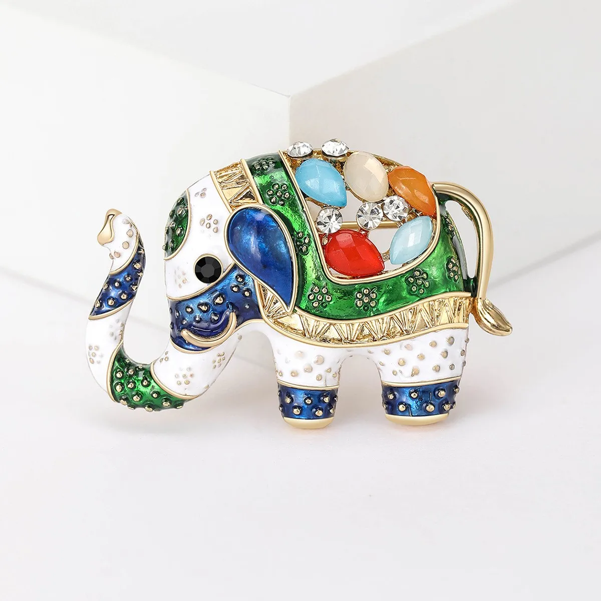 Wholesale Retro Animal Elephant Brooch Pins Rhinestone Brooch Funny Broaches For Men Women Clothing