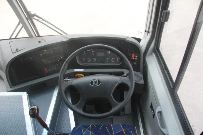 Совершенно новый двухслойный автобус Zhongtong LCK6118D с 63 сидениями 2 + 3 раскладка двигателя Cummins для продажи по акции низкой цене