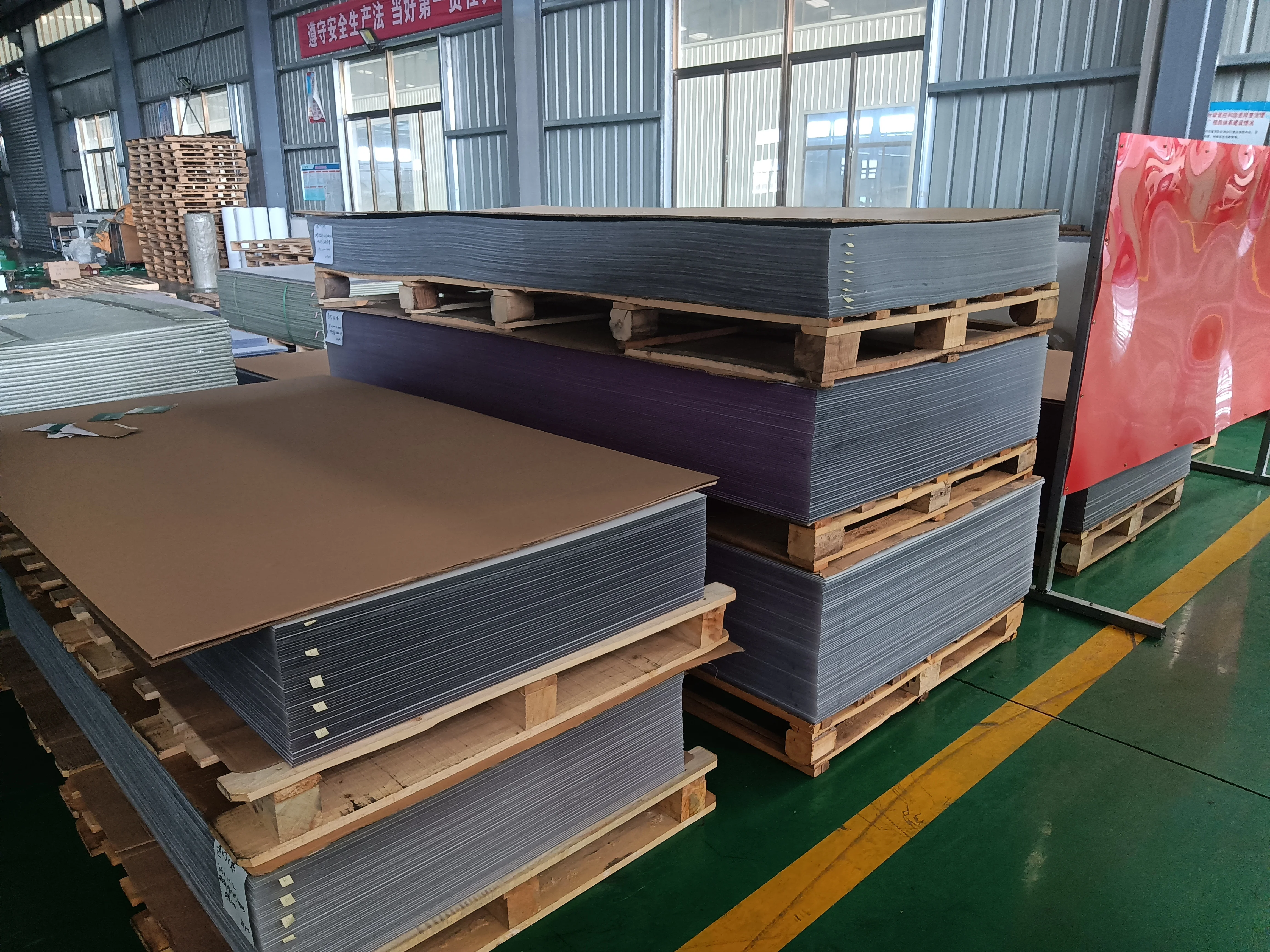 Factory price plastic panel UV protected 2mm 3mm 5mm colored 4X8 embossed solid polycarbonate sheet