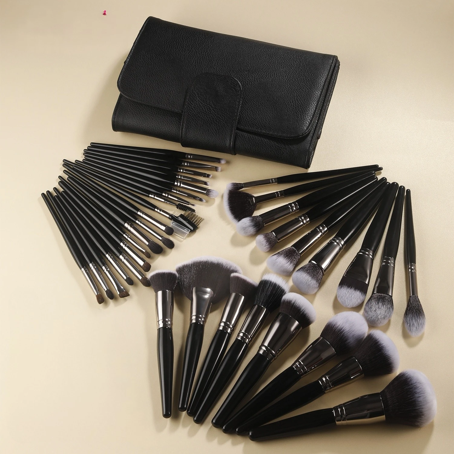 Makeup Brush Set 15pcs Premium Cosmetic Brush Foundation Blush Concealer Eyeshadow Eyebrow Highlight Pink Make Up Brush