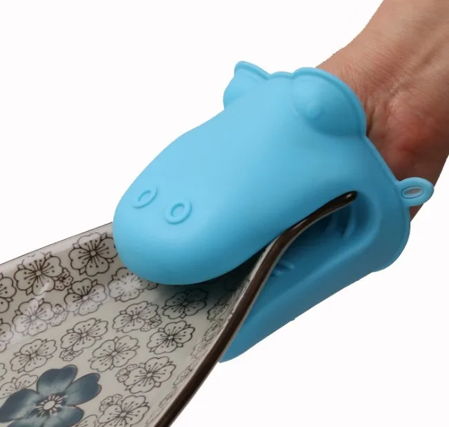 Protect your hands from burns heat resistant silicone kitchen gloves silicone glove