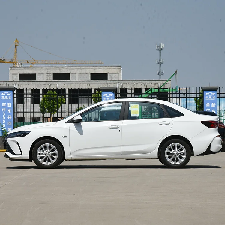 Лидер продаж 5-местный седан Chevrolet Cruze 1 3 т 5 л бензиновый автомобиль spot