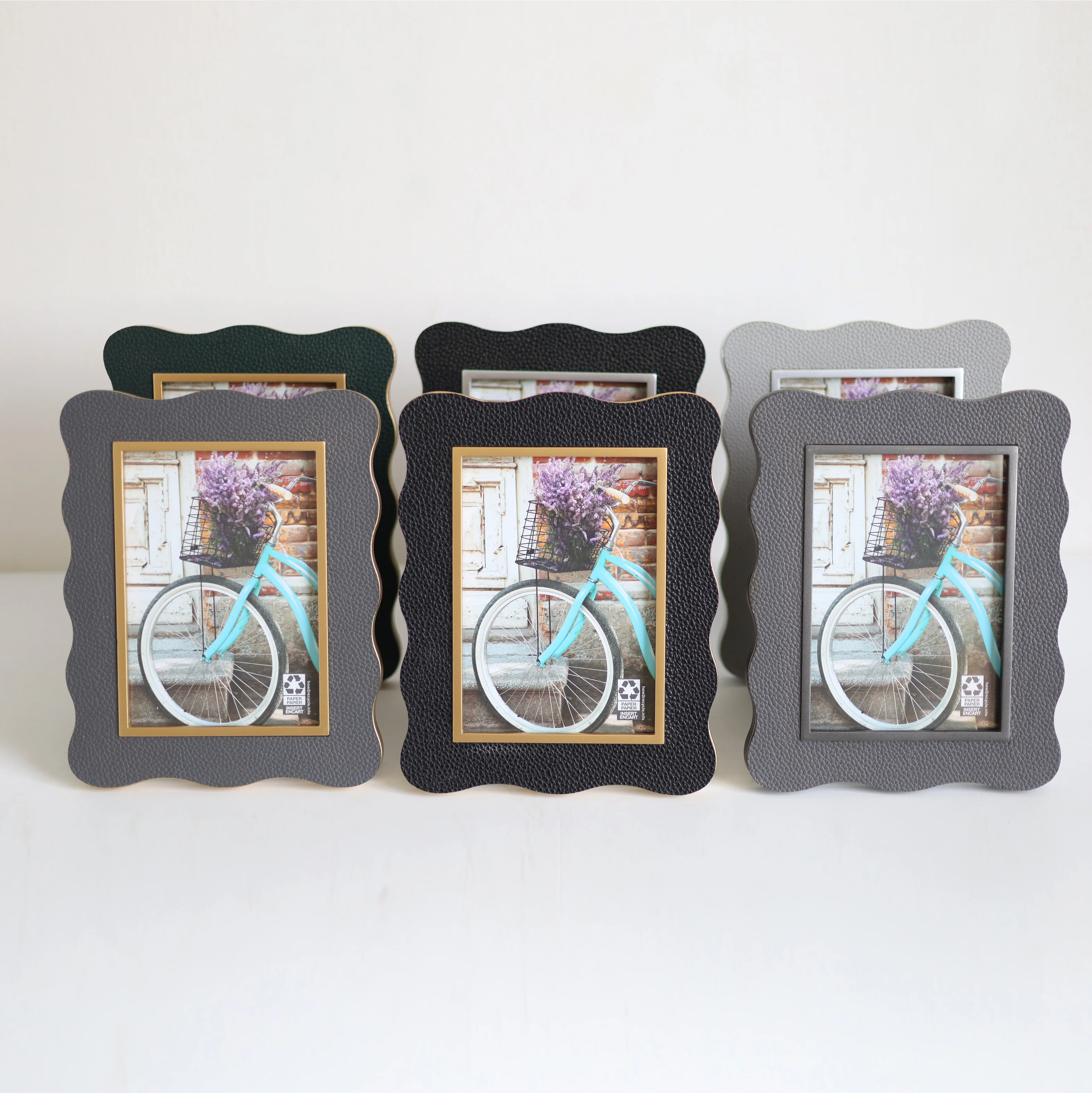 Custom OEM ODM Irregular Wavy Squiggle Organic Shape Scalloped Photo Frame Scallop Shaped Faux Leather Textured Picture Frames