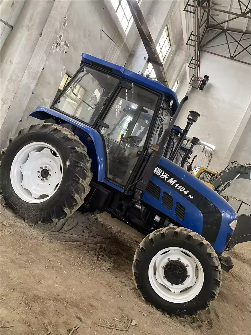 China brand Lovol farming truck loader lovol M1104-DA payloader 2020 model 95% new Lovol M1104 farm truck cheap used 1104
