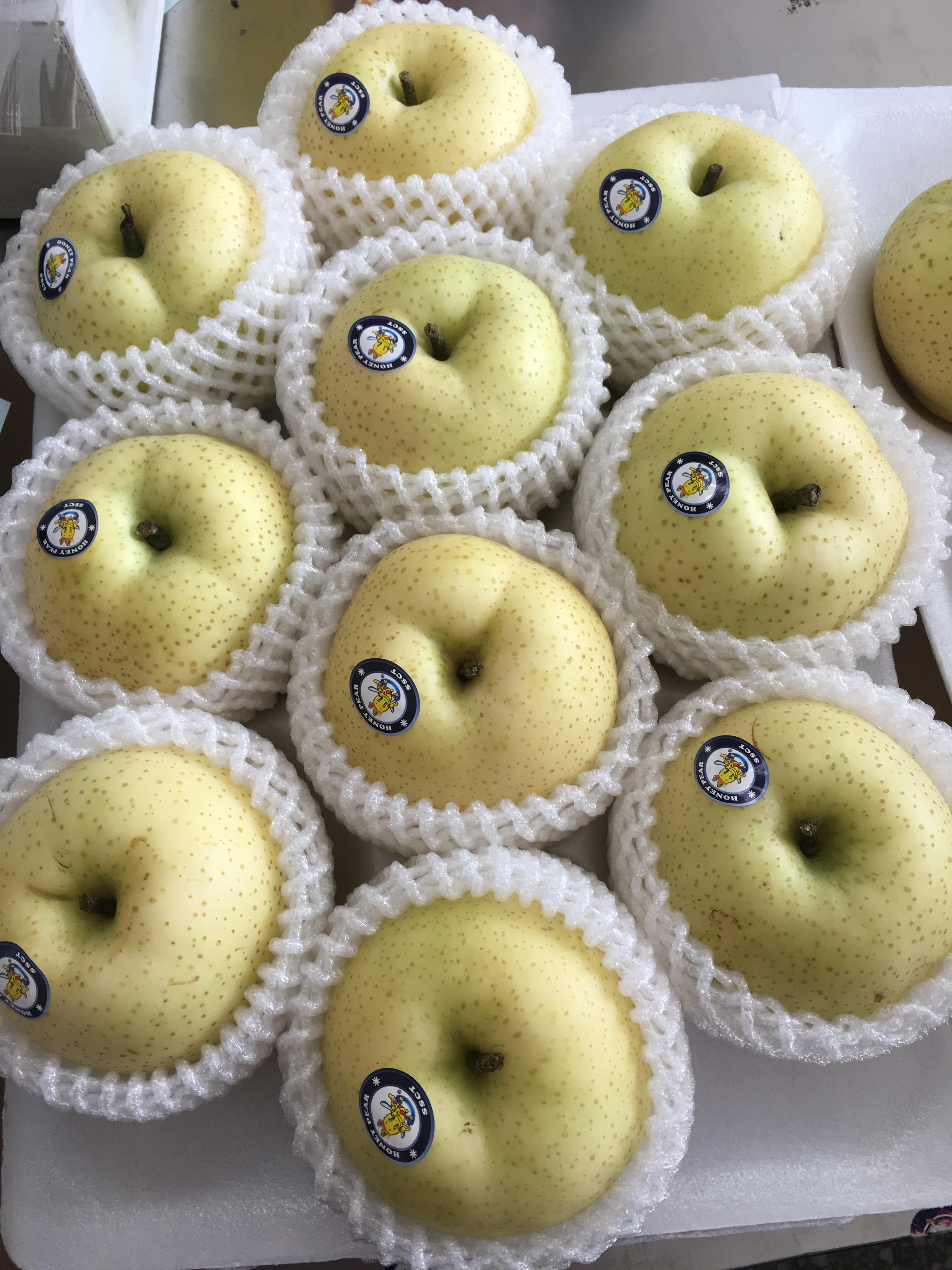 2023 Золотая свежая груша цена груша фрукты для продажи