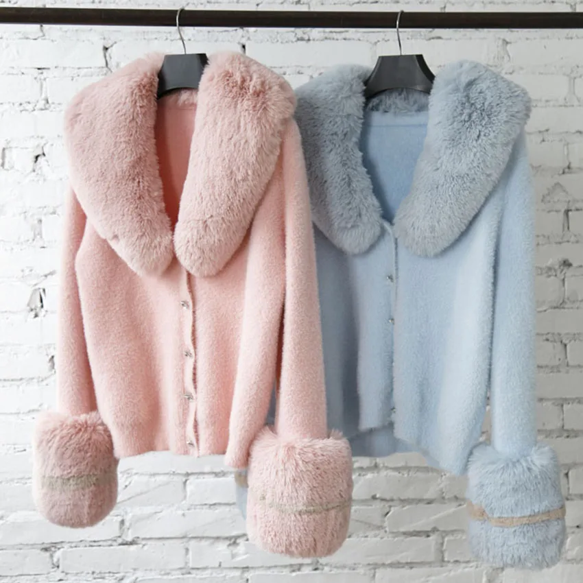 Hot Selling Korean Style Luxury Women Long Sleeve V Neck Knitted Casual Cardigan Sweater With Faux Fur Collar