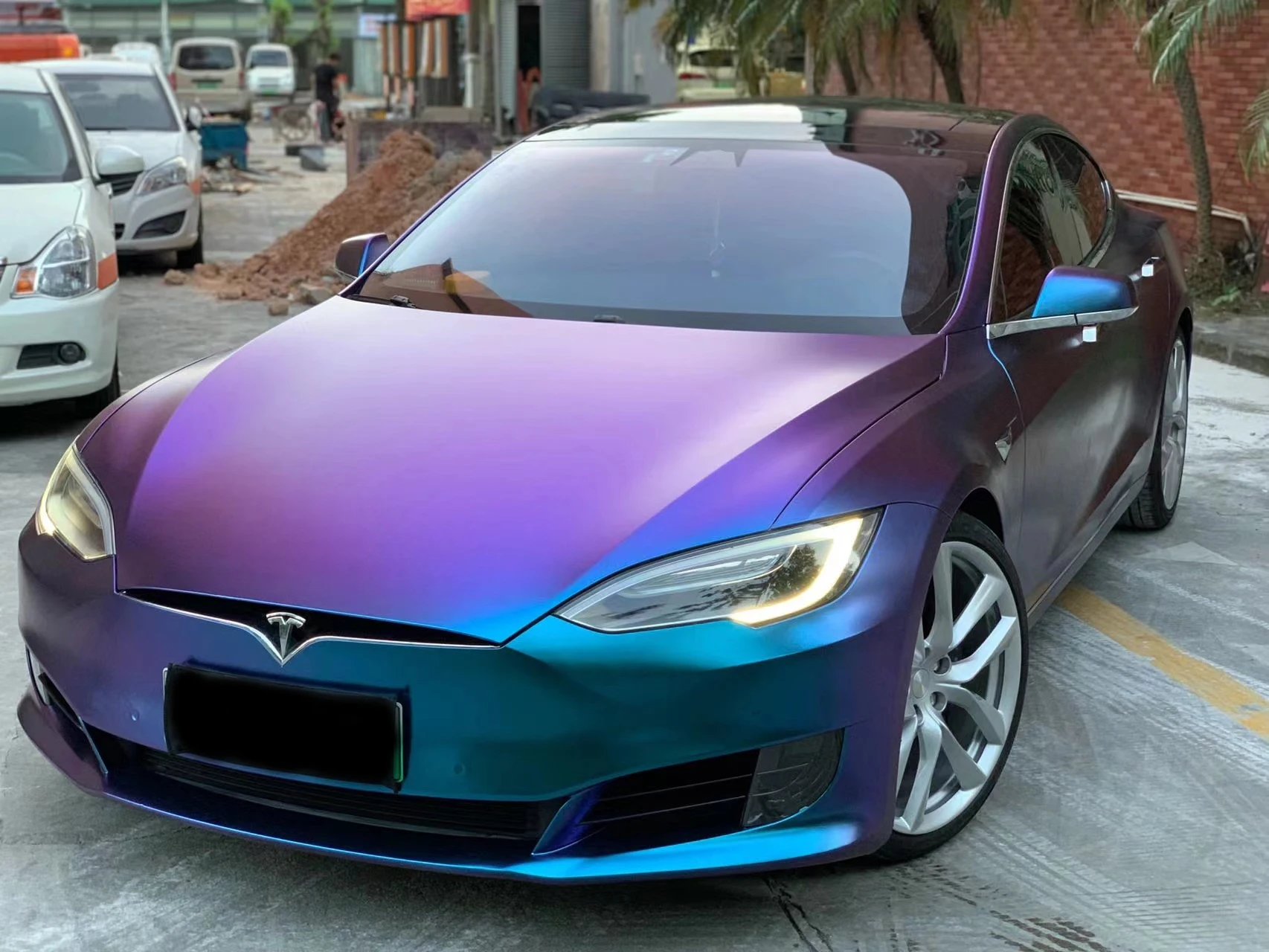 Wholesale 2024 High Quality PET Selfadhesive Gloss Black Color Change Self Healing Full Body Wrap Vinyl Roll Film For Car