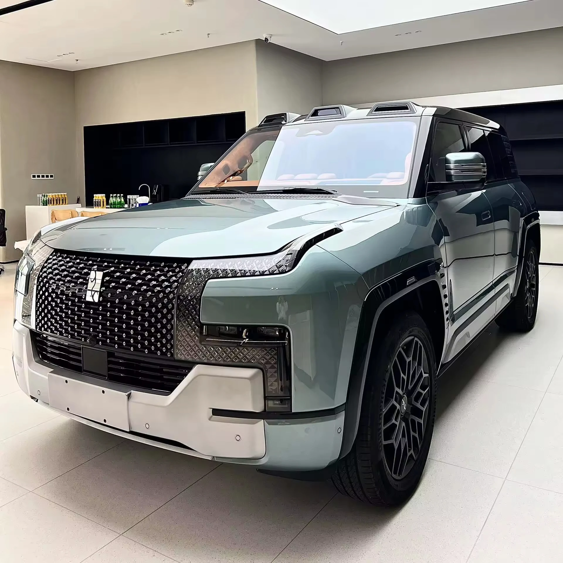 2023 Hot-Selling BYD EV Car BYD Yangwang U8 5-Door 5-Seater Off-Road SUV With Luxurious Configurations SUV New Energy Vehicles