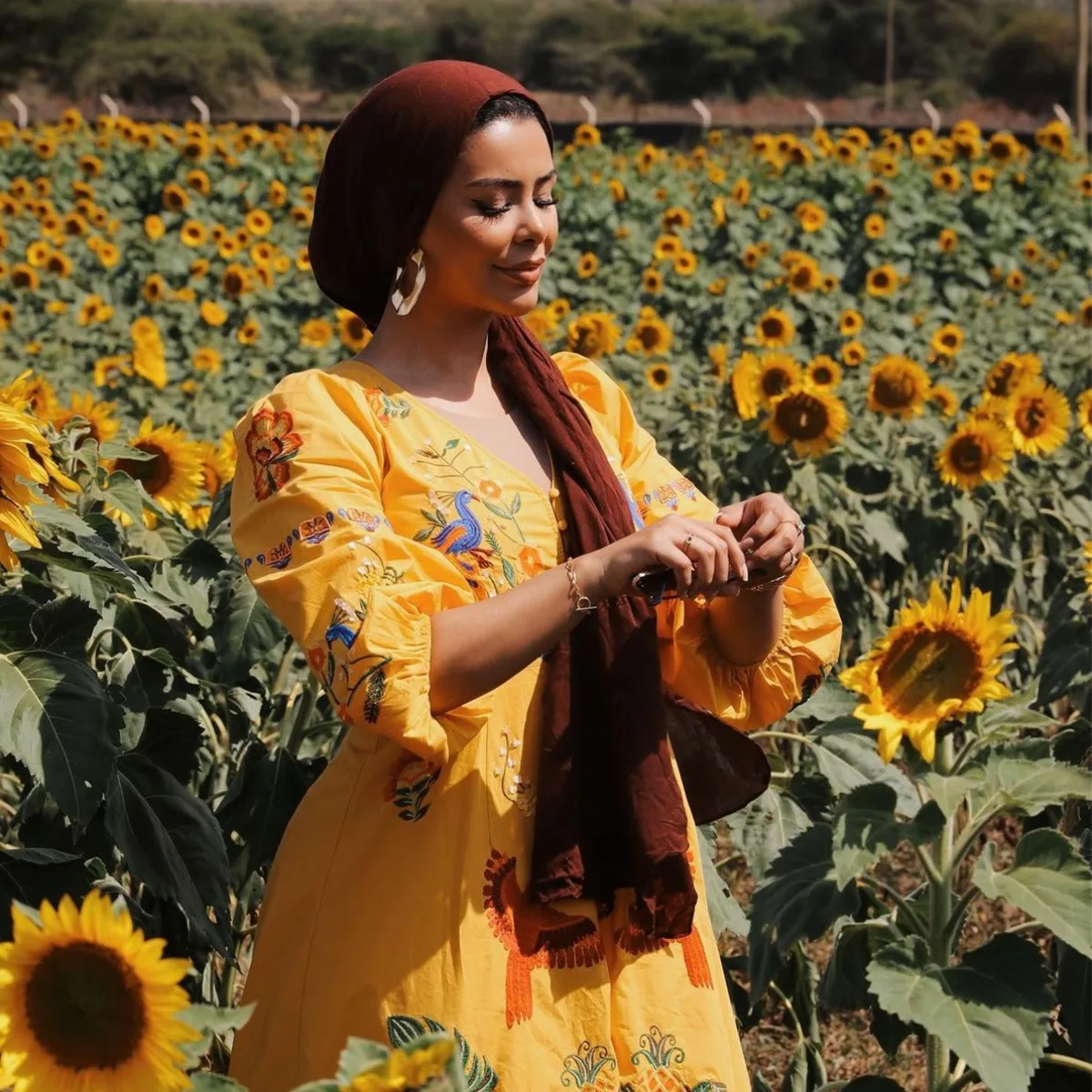 New 2024 Soft Breathable Solid Color Crumple Head Wraps Shawls Muslim Islamic Plain 100% Rayon Cotton Crinkle Hijab Women Scarf