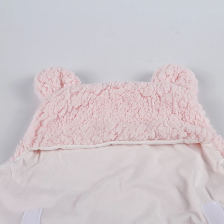 Super soft feel new design OEM service 100% polyester swaddle sherpa baby swaddle bear