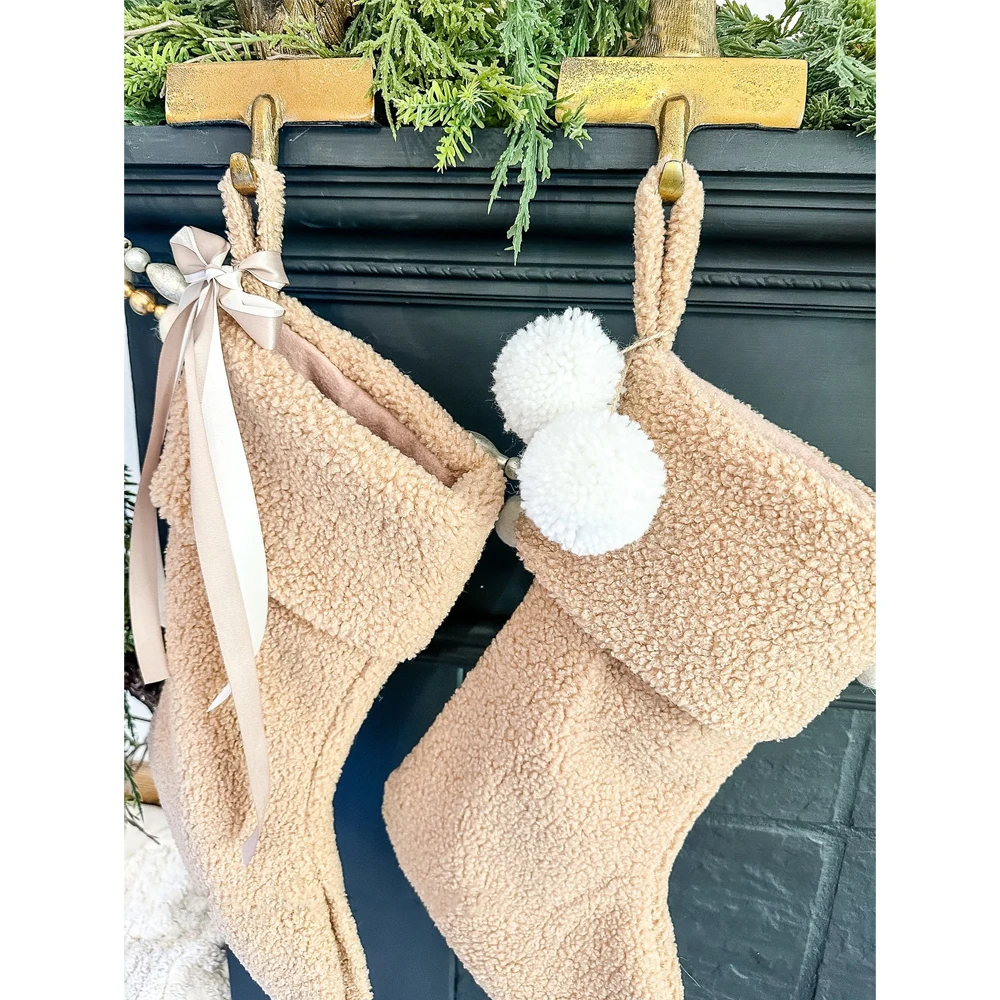 New Arrival Cute  Custom Amazing Wholesales Fleece Christmas Stocking With Pom Pom