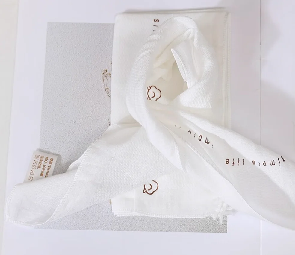 New Jacquard Cotton Handkerchief Class a Anti-Perspiration Saliva Towel Gots Certified Baby Towels Handmade Square Scarf