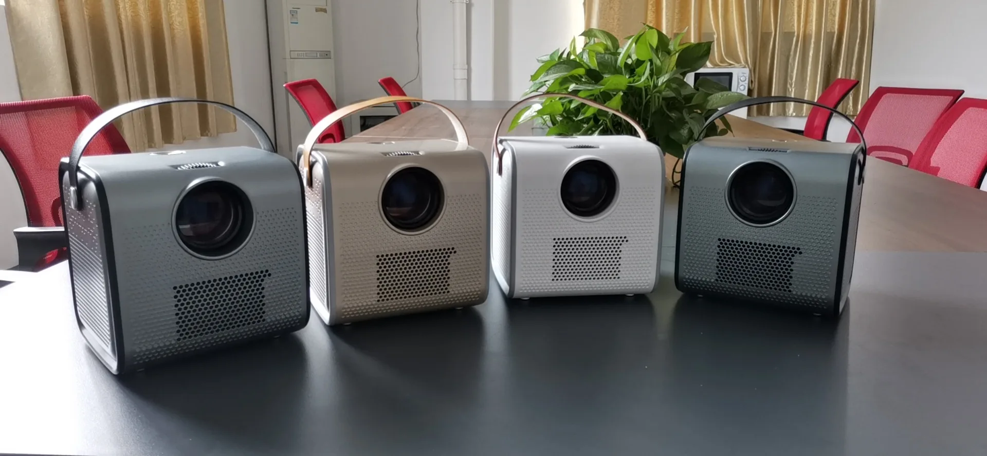 Projector 4k Mini Portable High Brightness Home Projector Mini LED Movie Projector