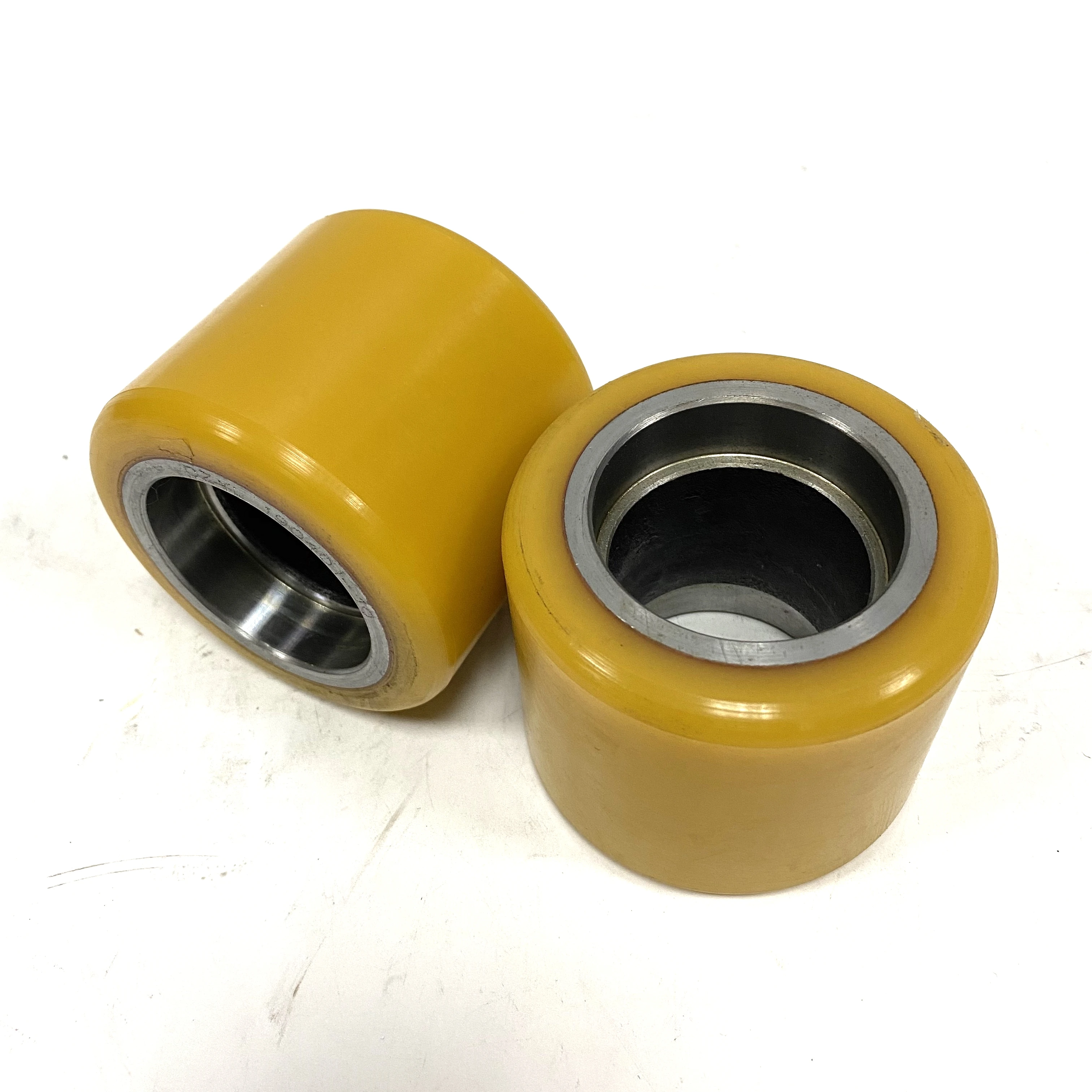 
Wholesale 84X70 roller iron bracket caster forklift caster wheel for trolleys 