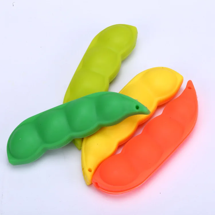 Pea pod multi-functional portable silicone bag lifter key pendant for vegetable lifter