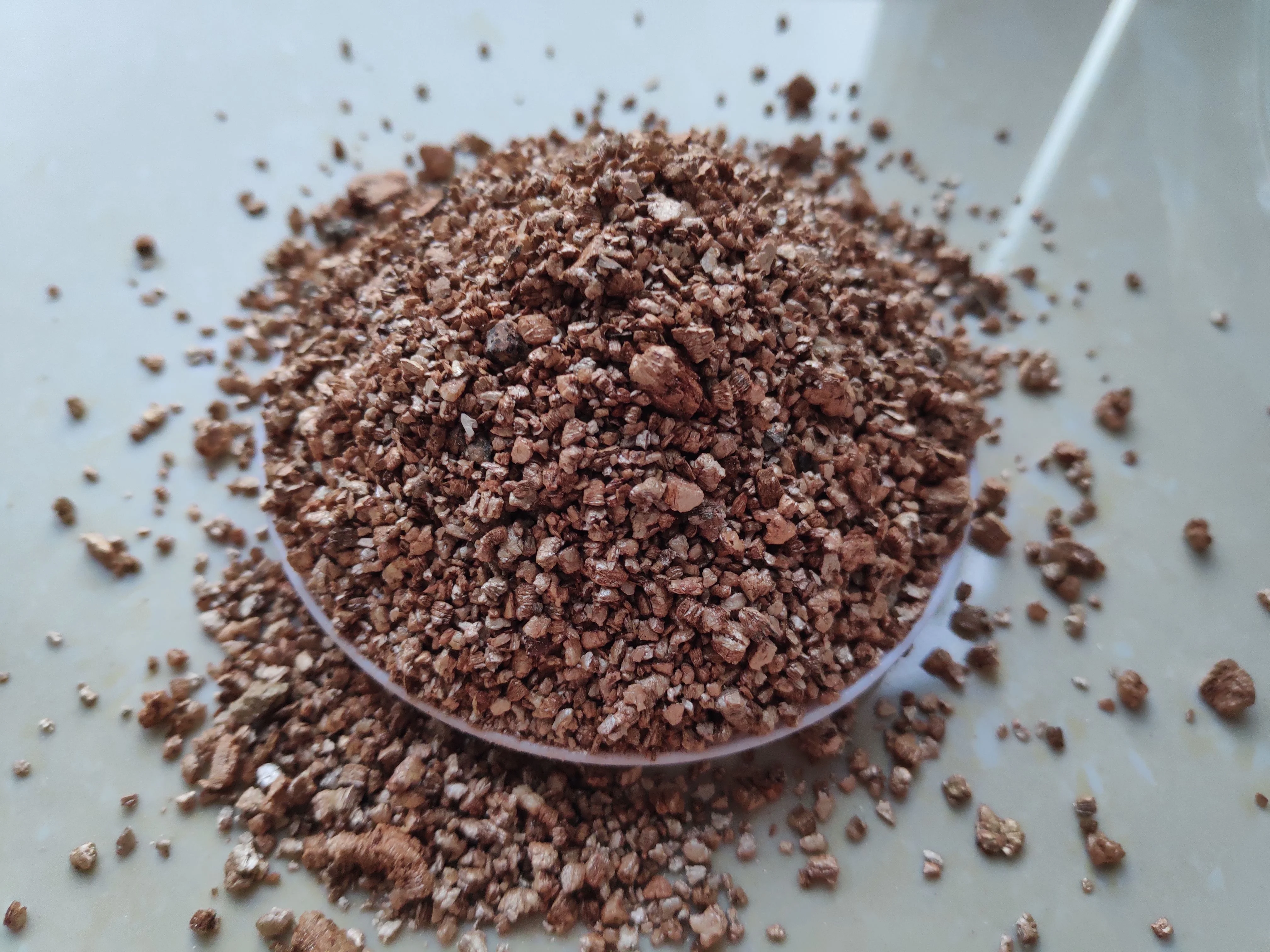 lower price per ton vermiculite