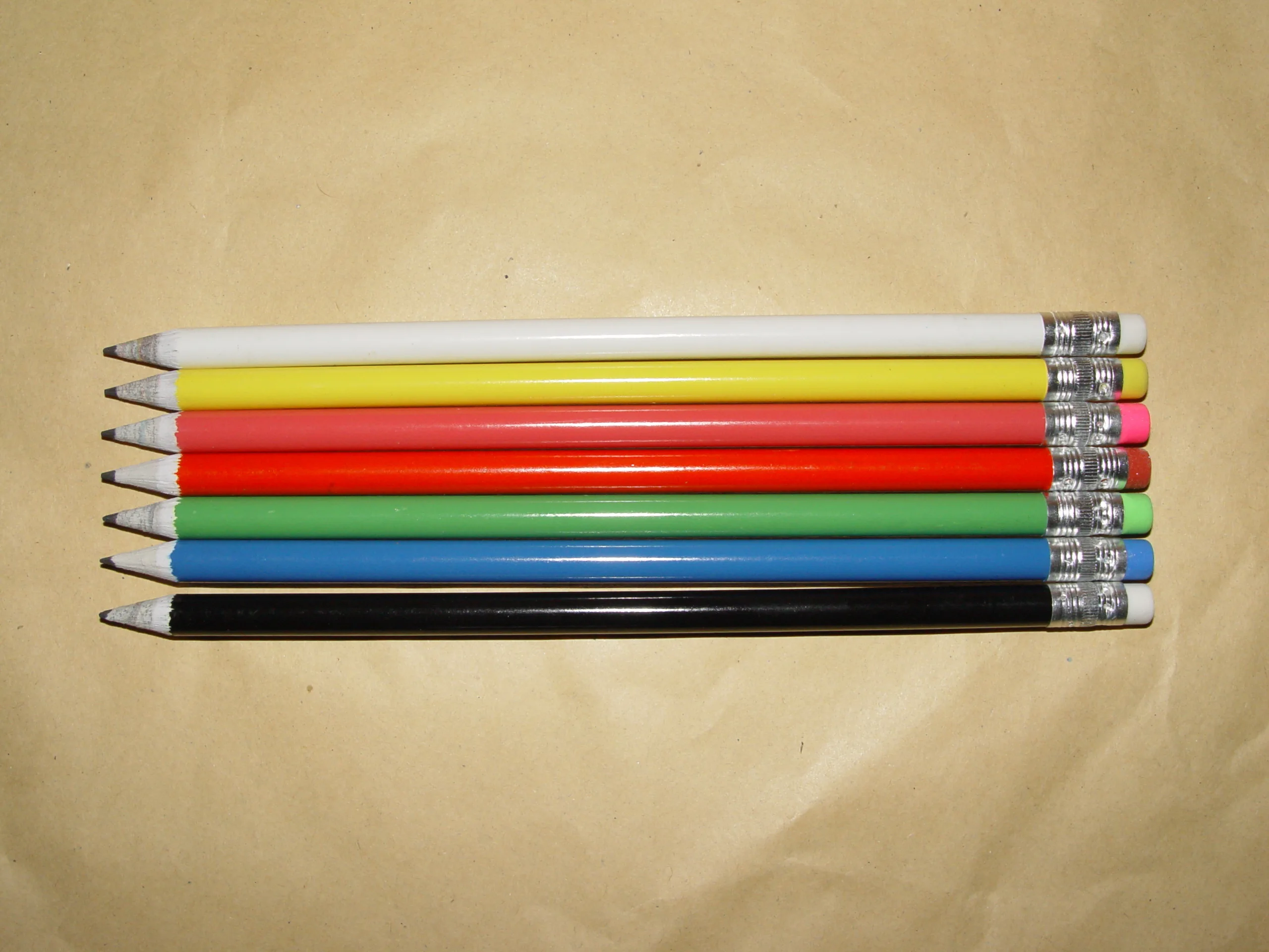 wholesale customized logo 7inches recycled Newspaper round HB pencil  with eraser  for office and school