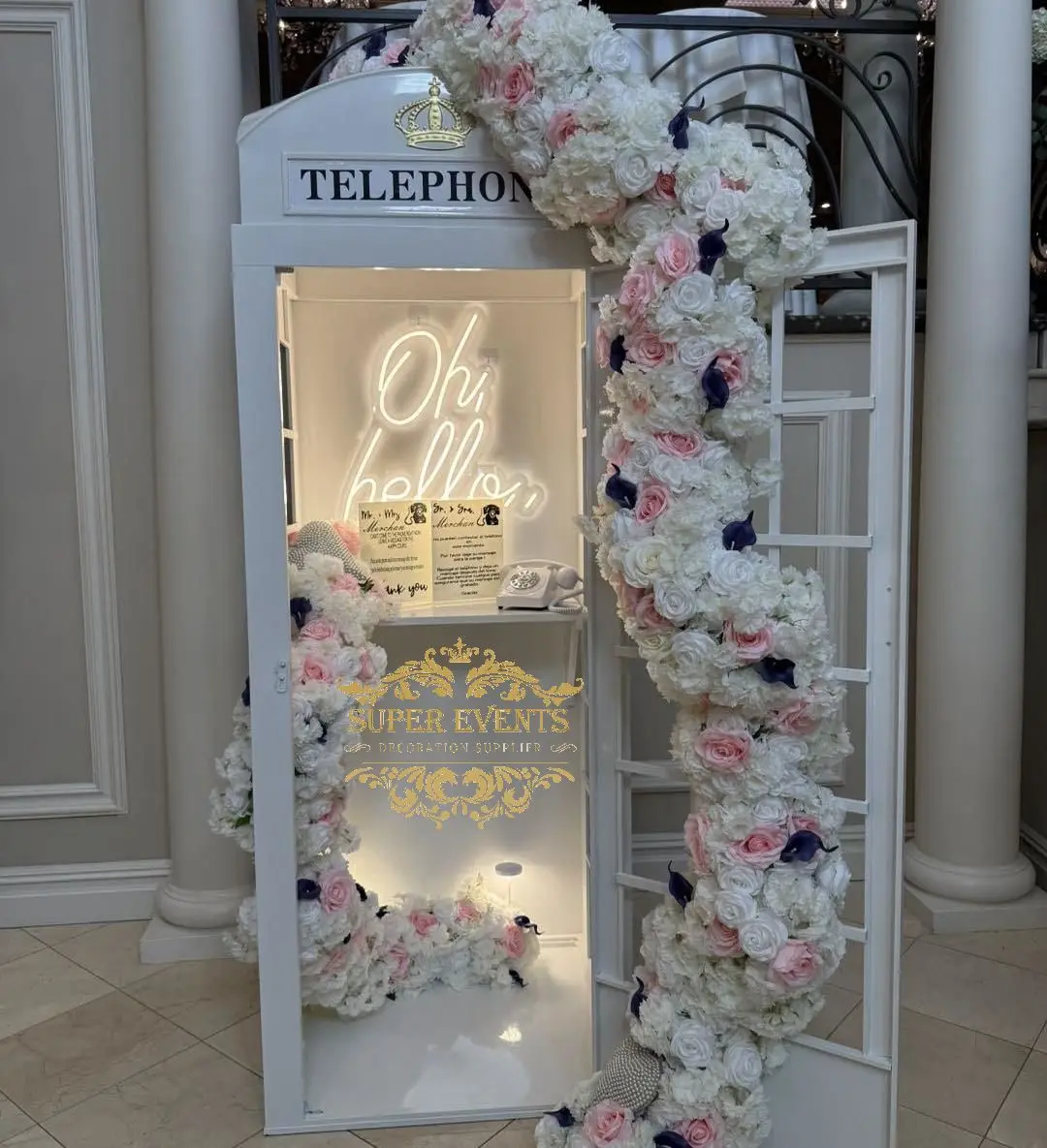 Vintage Outdoor Antique London Telephone Booth British White Metal Phone Booth Telephone Box for Wedding Event Party Decoration