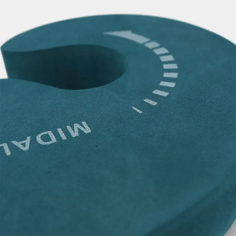 2022 New Pet Products Anti Pinch Tail Sponge Door Pinch Guard Safety Door Stopper For Cats Dogs