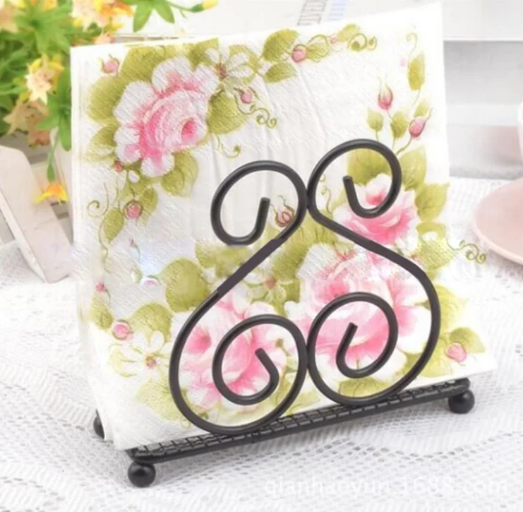 Amazon Hot Sale Creative Simple Wrought Iron Paper Towel Rack Table Hotel Home Basics Collection Metal Napkin Holder