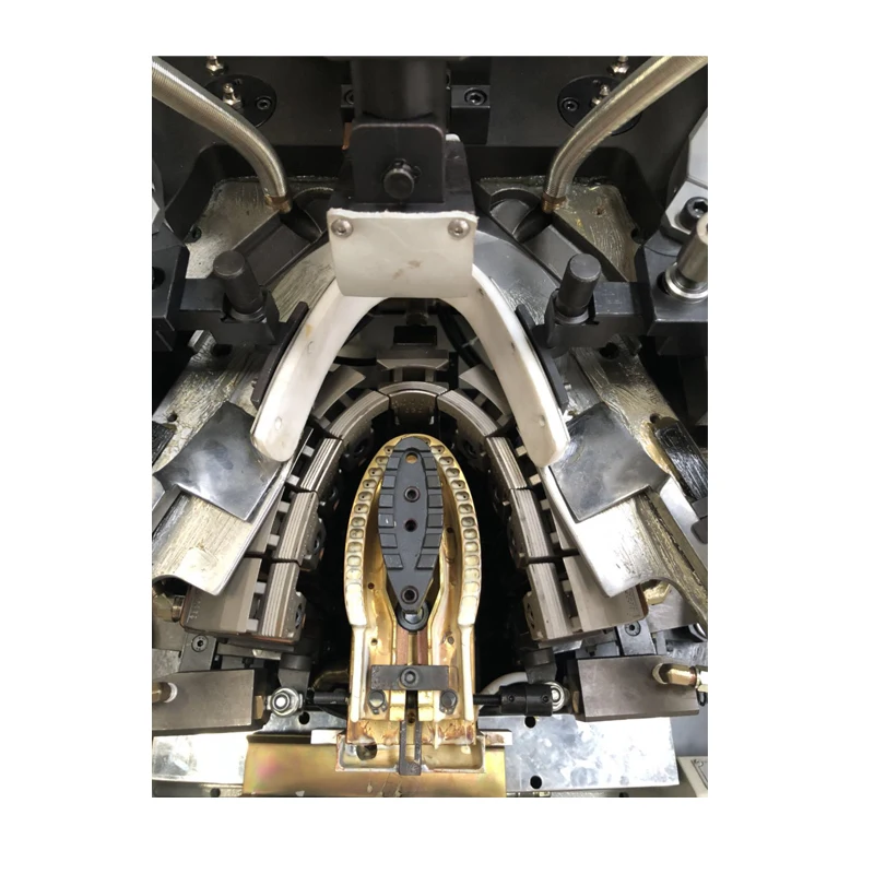 High Quality Computerized Toe Lasting Shoe Machine