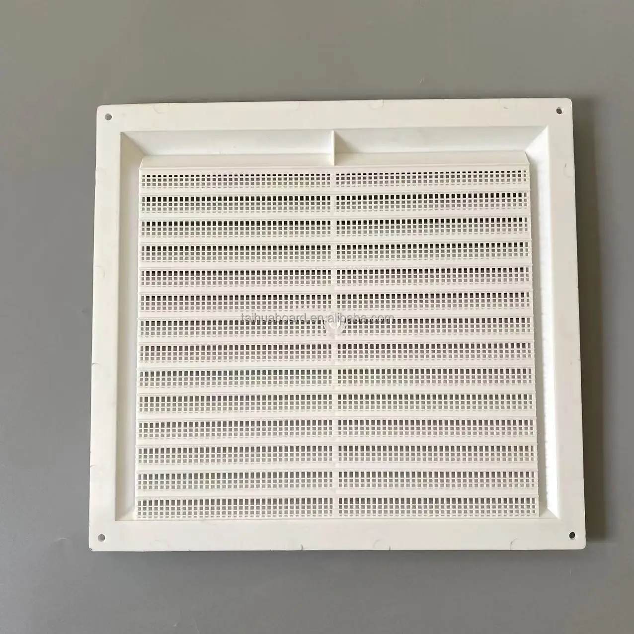 Fixed Louvre Vent White Plastic 9'X9'