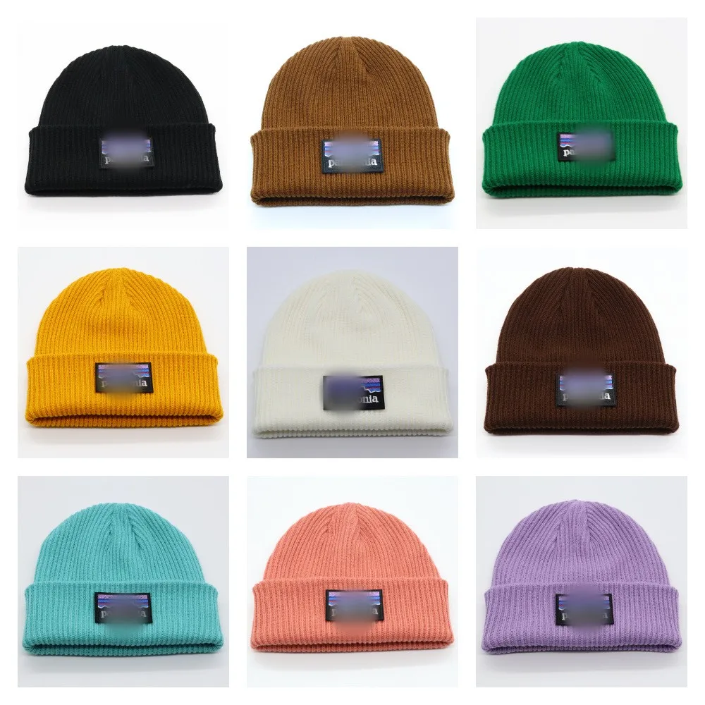 Designer famous brand wholesale Casual printed Woolen Outdoor knitted hat Unisex