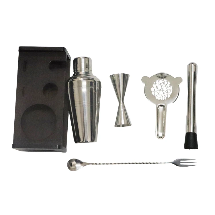 Stainless steel bartending set Bar accessories Bartending set all the basic bar tools Factory direct sales with bamboo frame