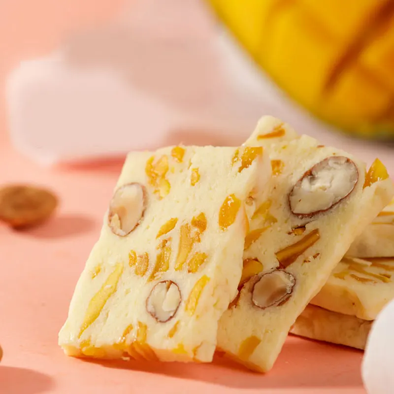 Yixinfoods Soft Cake Milk Dessert Snack Filled Mango Sweets Chinese Specialty Baked Pastry Food