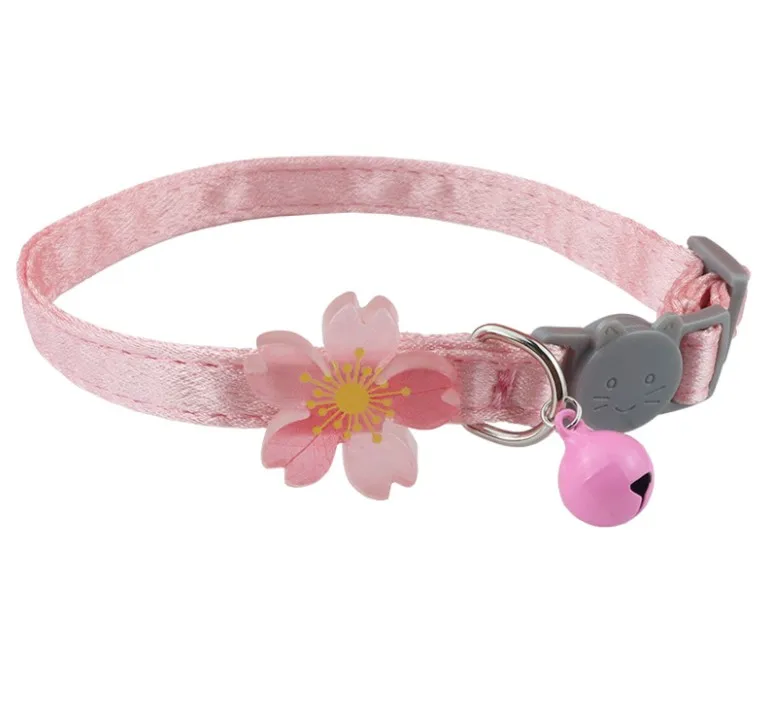 2021 Reflective Dog Collar With Bells Flower Outdoor Cat Collar Pet Small Collar Supplies