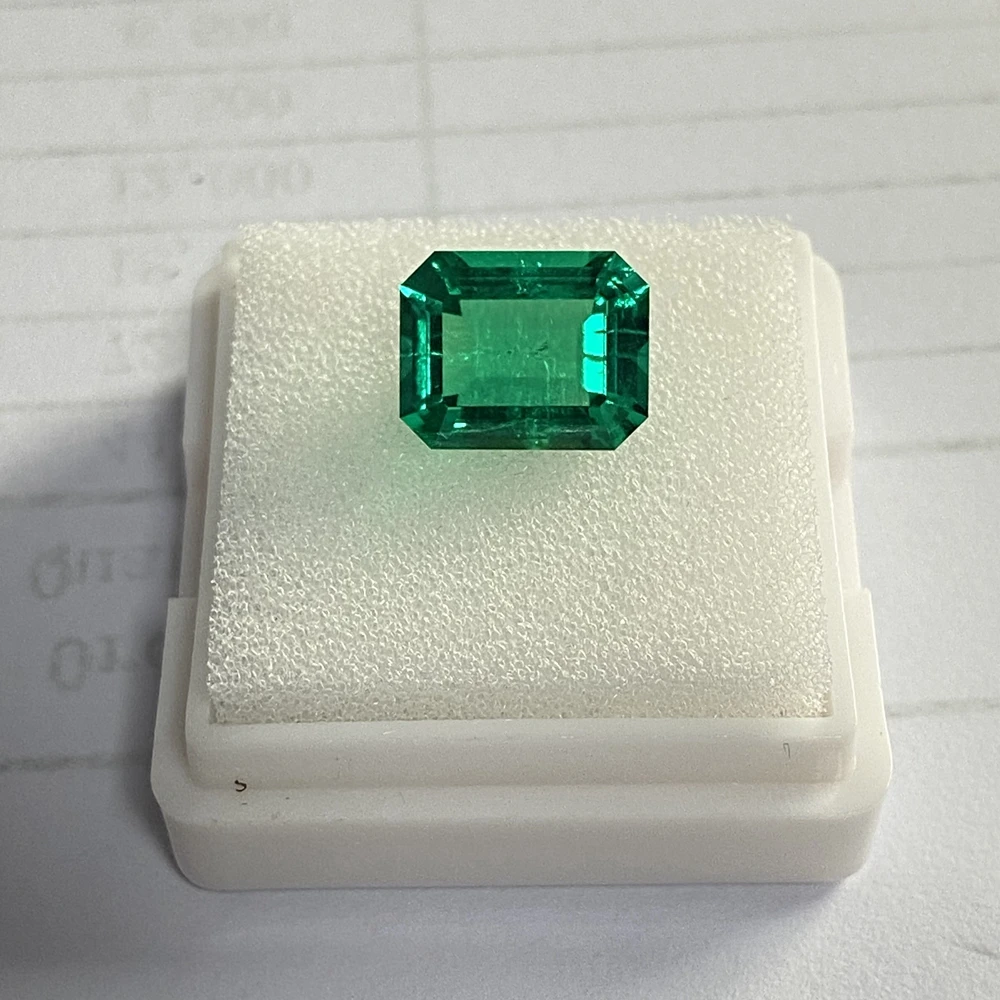 Поликристаллический Изумрудный камень высотой 10x8 мм, 2,7 cts, Гидротермический восьмиугольный лабораторный Выращенный призмальный Изумрудный камень
