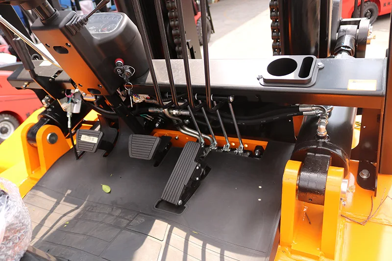 China 10 ton Diesel Telescopic Pallet Truck Forklift Telehandler