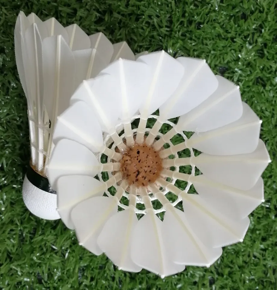 lingmei 90 grade 1 goose feather badminton shuttlecock in hot sale