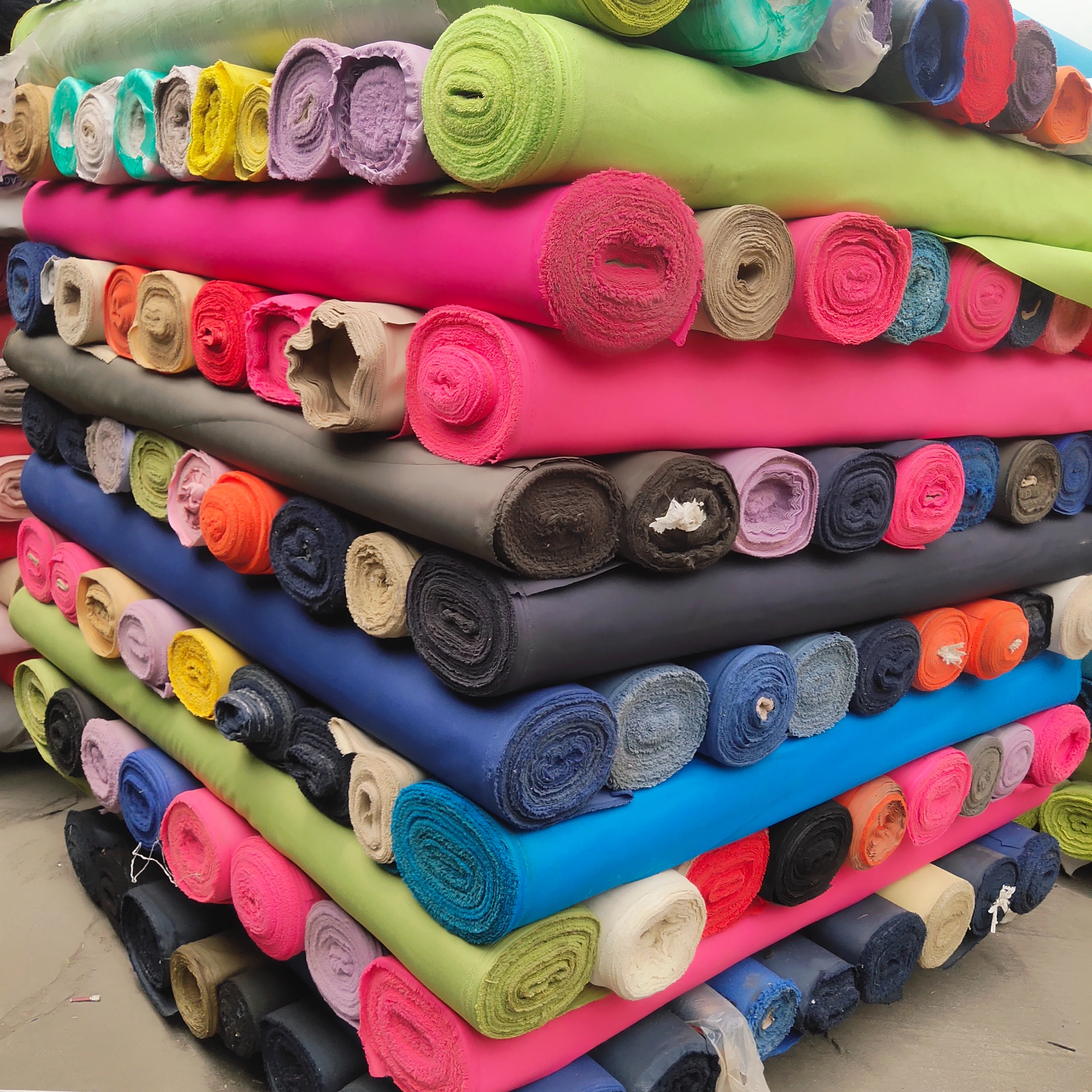 Wholesale Popular a Grade Polyester Oxford Fabric with PVC Backing In-Stock Anti-Static Dress Use for Clothing