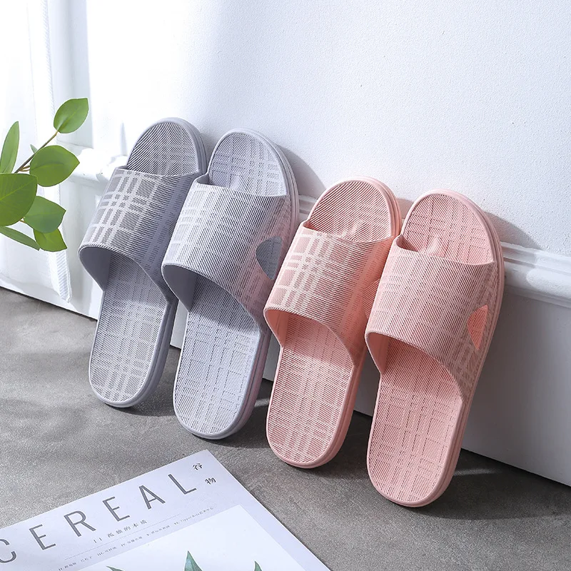 baiyi Wholesale bathroom slippers female hotel indoor non-slip soft bottom couple slippers