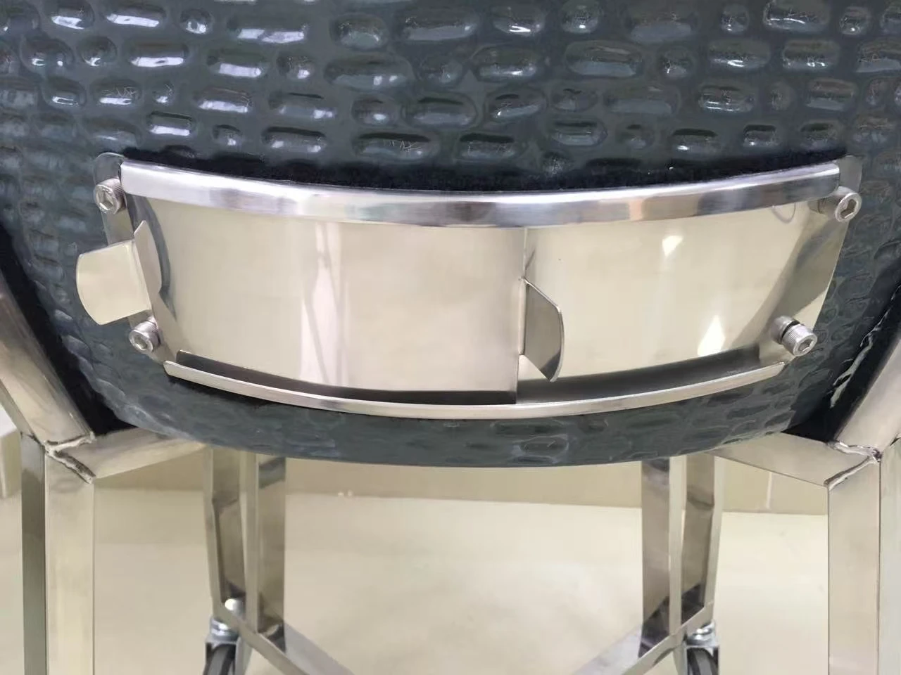 Kamado Grill 22'