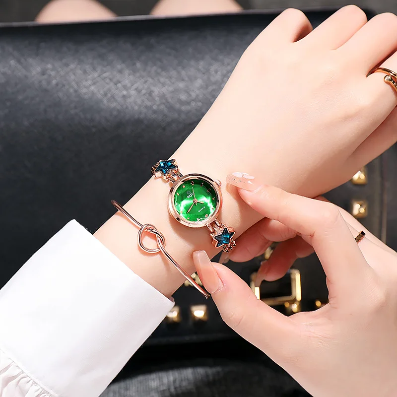 Customized Stylish Ladies Star Diamond Bracelet Watch Plating Slim Stone Alloy Quartz Movement Wrist Watches for Women