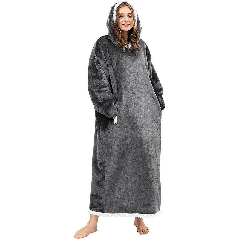 Hoodie Blanket Winter Warm Fleece Blanket Oversized Long Blanket with Sleeves Female Fashion Plush Hoody Robe