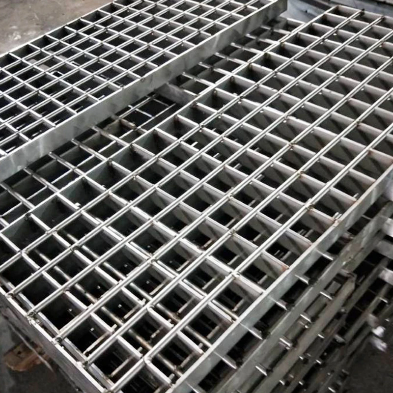Платформа, сварная дренажная решетка для подъездной дорожки, три решетки, металлическая, горячеоцинкованная, зубчатая стальная решетка, дренажная решетка